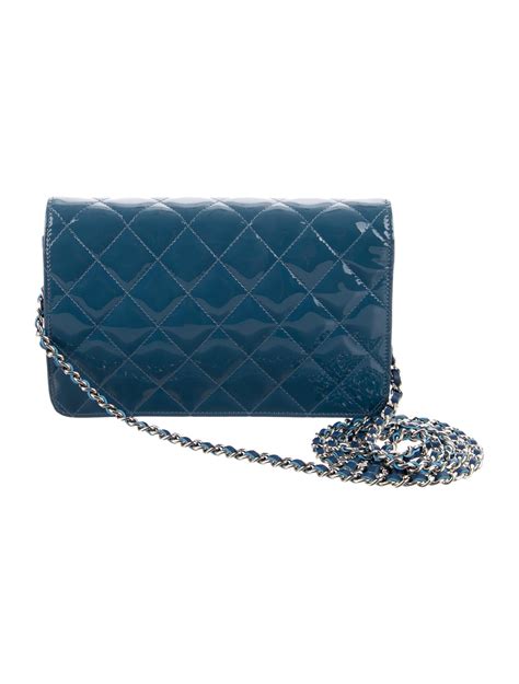 chanel brilliant wallet on chain